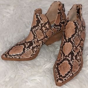 Steve Madden Alyse Boot